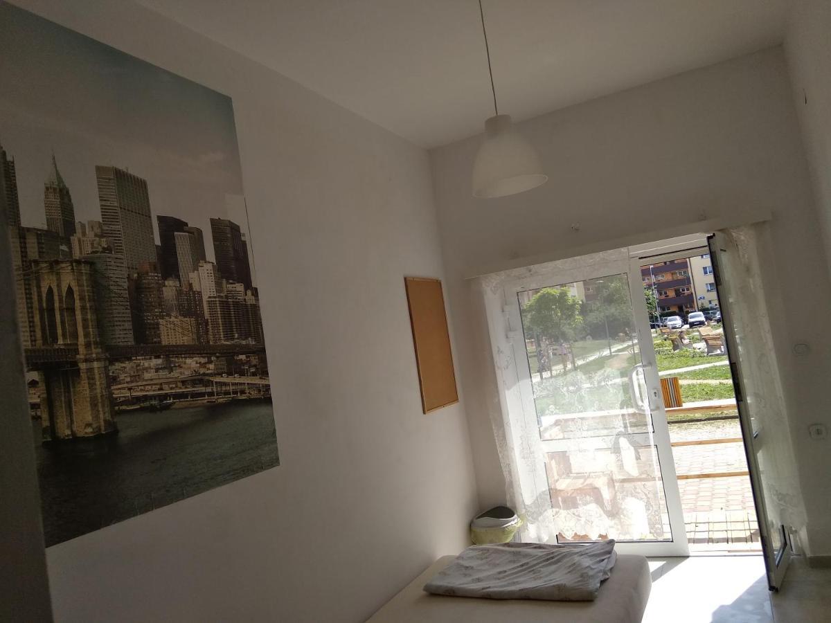 Apartament Przy Parku Noclegi פלוק מראה חיצוני תמונה